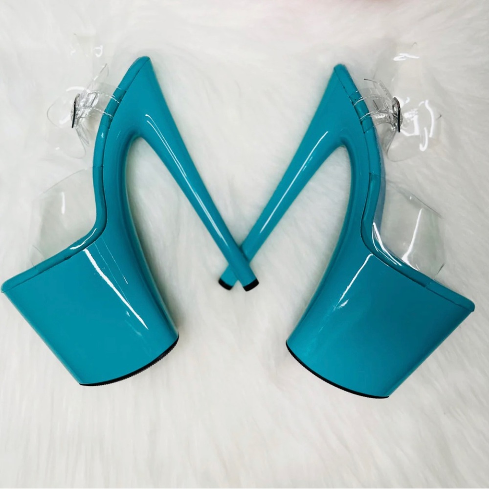 NEW IN BOX Pole Sins “Cleo” Deja Vu Stilletos